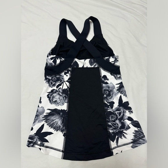 Lululemon Push Ur Limits Tank - Picture 6 of 9